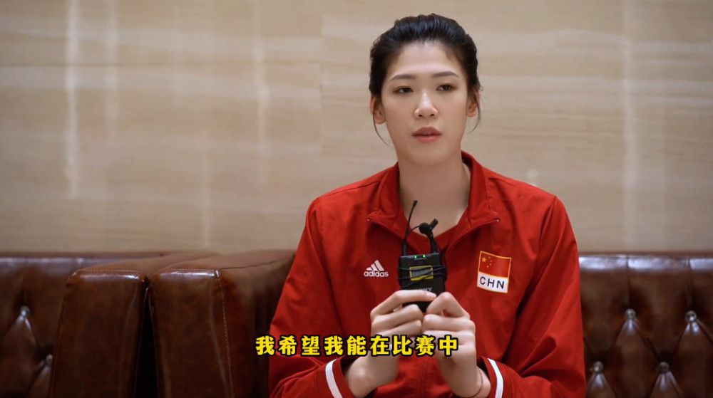 第20分钟，马丁内利左路斜塞热苏斯禁区小角度低射稍稍偏出。
